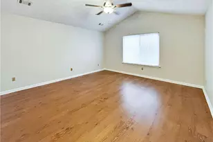 1819 Crescent Hill Dr, Acworth, GA 30102 - Photo 11