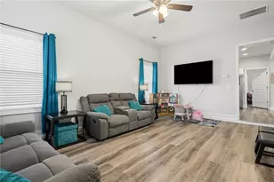 1435 Creek View Dr, Monroe, GA 30655 - Photo 3