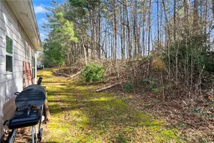 1435 Creek View Dr, Monroe, GA 30655 - Photo 23