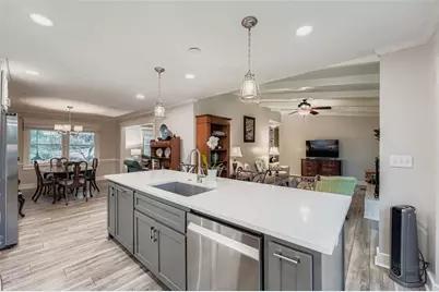 4707 Matterhorn Drive SW, Lilburn, GA 30047 - Photo 9