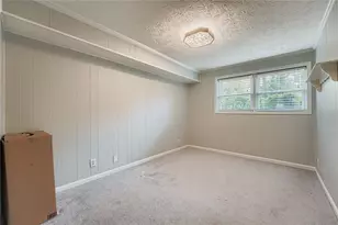 4707 Matterhorn Dr SW, Lilburn, GA 30047 - Photo 23