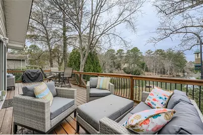 4707 Matterhorn Drive SW, Lilburn, GA 30047 - Photo 29