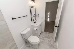 622 W Whitney Ave, Albany, GA 31701 - Photo 23