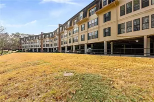 24307 Plantation Dr NE, Atlanta, GA 30324 - Photo 33