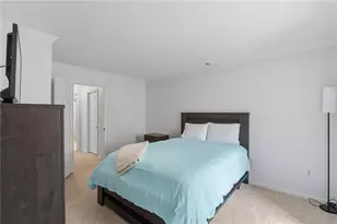 24307 Plantation Dr NE, Atlanta, GA 30324 - Photo 23