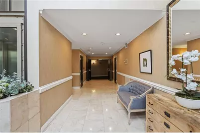 24307 Plantation Drive NE, Atlanta, GA 30324 - Photo 5