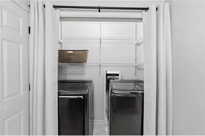 24307 Plantation Drive NE, Atlanta, GA 30324 - Photo 31