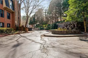 24307 Plantation Dr NE, Atlanta, GA 30324 - Photo 31