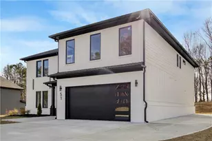 51 Deer Cyn Dr, Auburn, GA 30011 - Photo 3