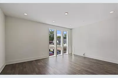 53 Reynolds Square Lane, Atlanta, GA 30307 - Photo 19