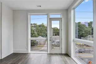 53 Reynolds Square Ln, Atlanta, GA 30307 - Photo 29