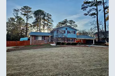 705 Chandler Dr, Lawrenceville, GA 30044 - Photo 1