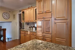 705 Chandler Dr, Lawrenceville, GA 30044 - Photo 7