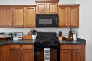 172 Riley Cir, Dawsonville, GA 30534 - Photo 5