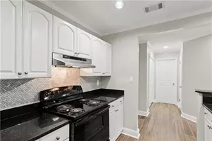 3655 Habersham Rd NE, Atlanta, GA 30305 - Photo 21