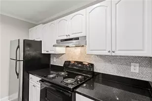 3655 Habersham Rd NE, Atlanta, GA 30305 - Photo 5