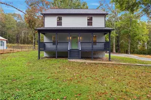 151 Richardson St, Toccoa, GA 30577 - Photo 1