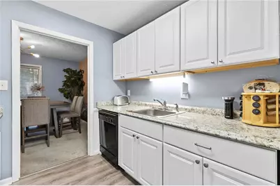 8740 Roswell Road #10B, Atlanta, GA 30350 - Photo 9