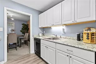 8740 Roswell Rd, Atlanta, GA 30350 - Photo 9