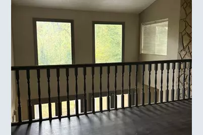 1562 Linksview Close, Stone Mountain, GA 30088 - Photo 19