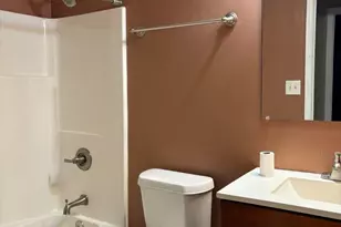 1562 Linksview Close, Stone Mountain, GA 30088 - Photo 15