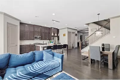 1802 Stephanie Trl NE, Atlanta, GA 30329 - Photo 9