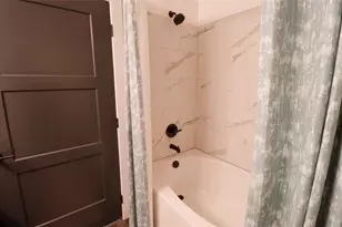 305 Collins Industrial Way, Lawrenceville, GA 30043 - Photo 9