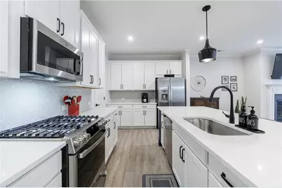 6155 Sweet Bay Lane, Alpharetta, GA 30004 - Photo 3