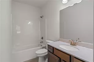 1139 Cherry Bark Ct, Loganville, GA 30052 - Photo 7