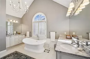 1055 Brookhaven Walk NE, Atlanta, GA 30319 - Photo 5