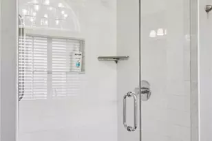 1055 Brookhaven Walk NE, Atlanta, GA 30319 - Photo 29