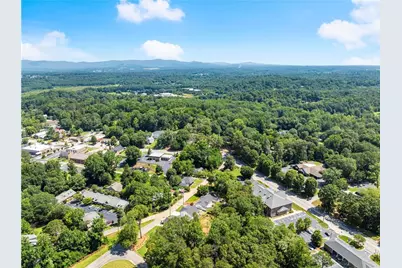 172 Llewellyn St, Clarkesville, GA 30523 - Photo 49