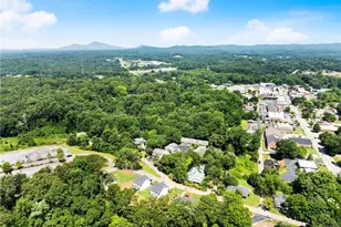 172 Llewellyn St, Clarkesville, GA 30523 - Photo 47