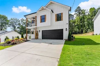 172 Llewellyn St, Clarkesville, GA 30523 - Photo 3