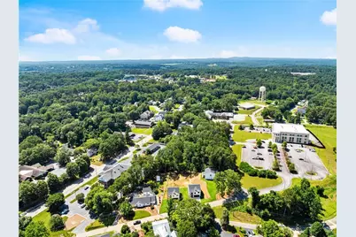 172 Llewellyn St, Clarkesville, GA 30523 - Photo 45