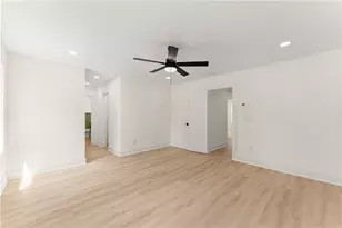 172 Llewellyn St, Clarkesville, GA 30523 - Photo 21