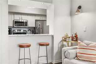 275 13th St NE, Atlanta, GA 30309 - Photo 5