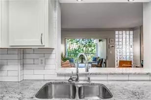 275 13th St NE, Atlanta, GA 30309 - Photo 9