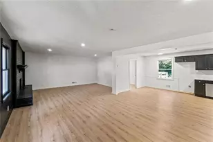 1791 Crestridge Cir NW, Conyers, GA 30012 - Photo 5