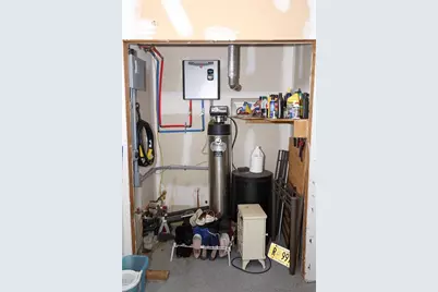 8661 Glendevon Court, Riverdale, GA 30274 - Photo 21