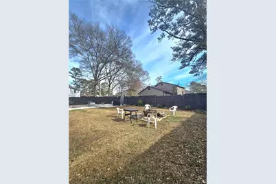 4796 Kellys Mill Drive NW, Lilburn, GA 30047 - Photo 9