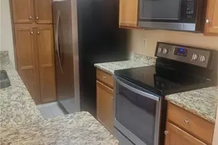 23212 Plantation Dr NE, Atlanta, GA 30324 - Photo 5