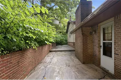3969 Briaridge Circle, Atlanta, GA 30340 - Photo 5