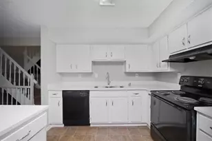 5595 Marbut Rd, Lithonia, GA 30058 - Photo 15