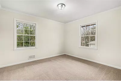 61 Barrett Circle SE, Marietta, GA 30060 - Photo 9