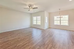 6210 Carlys Way, Gainesville, GA 30506 - Photo 9