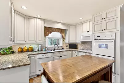 1127 Aurora Court, Dunwoody, GA 30338 - Photo 13