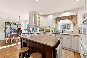 1127 Aurora Ct, Dunwoody, GA 30338 - Photo 11