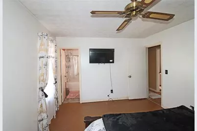 708 Greenhedge Drive, Stone Mountain, GA 30088 - Photo 17