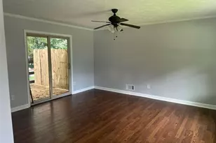 115 1st Ave, Griffin, GA 30223 - Photo 11